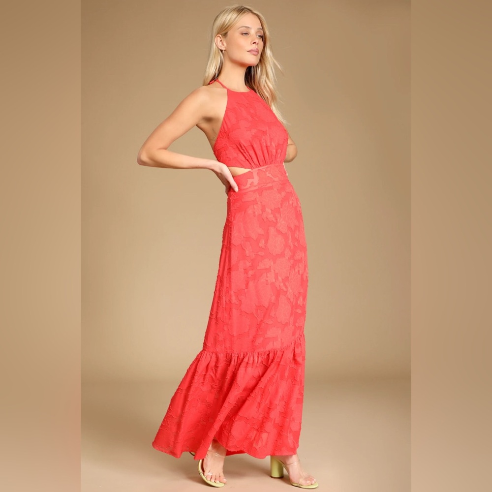 Lulus Touch of Elegance Coral Floral Burnout Halter Maxi Dress NWT, size small